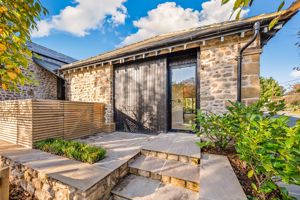 The Coach House- click for photo gallery